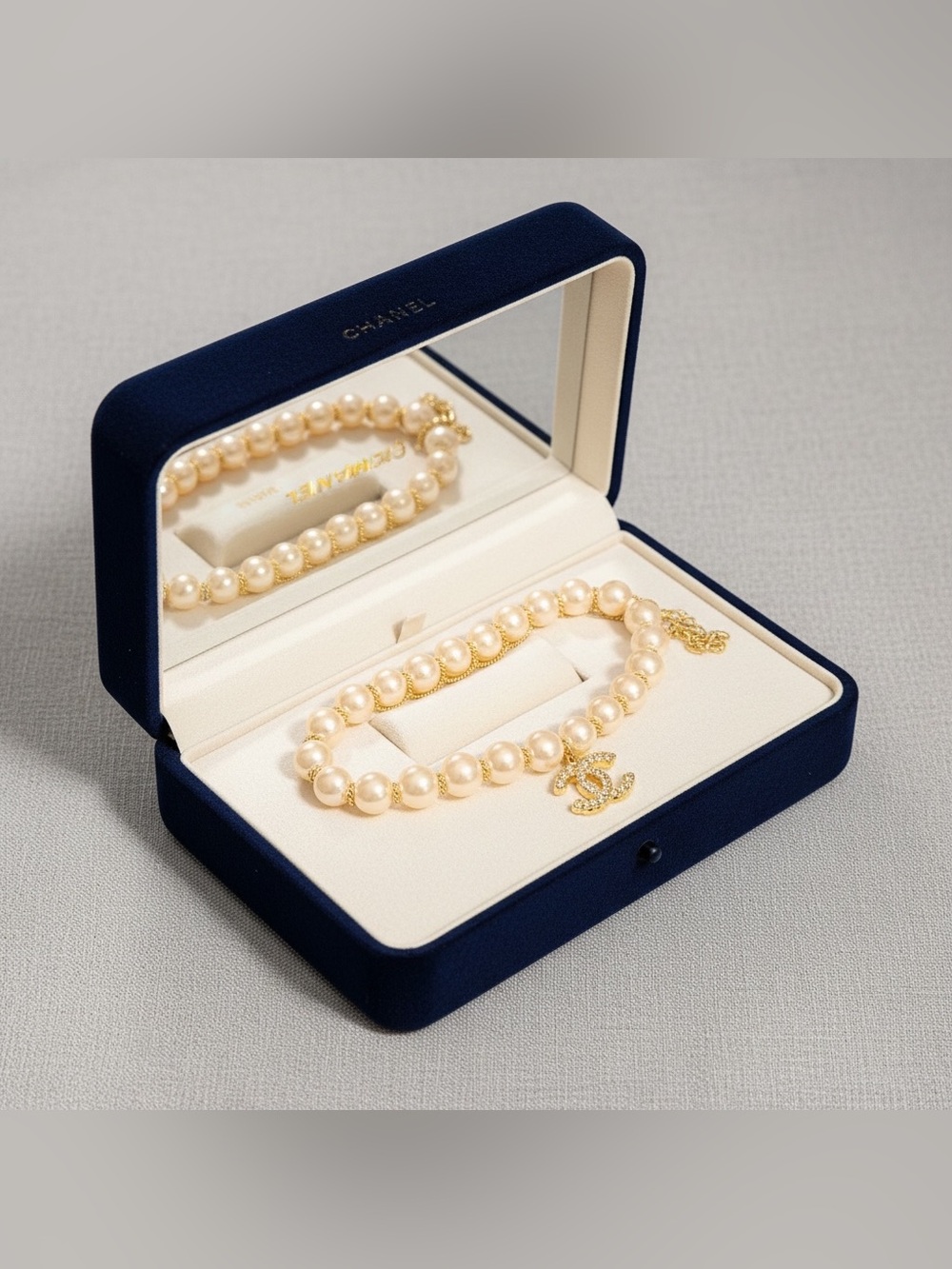 Classic Faux Pearl & Gold-Tone crystals Interlocking CC Logo Charm necklace